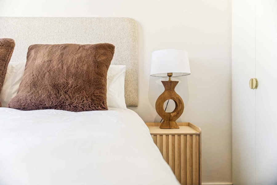 To Let 1 Bedroom Property for Rent in Sea Point Western Cape